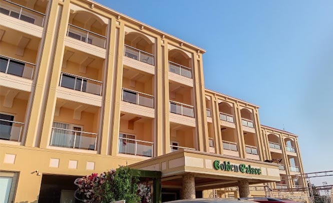 Hotel Golden Palace